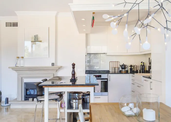 El Manantial, Elviria, Marbella, Costa Del Sol Appartement *