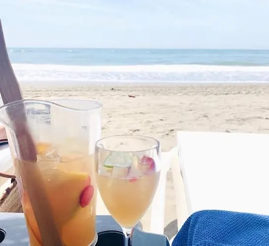 El Manantial, Elviria, Marbella, Costa Del Sol *